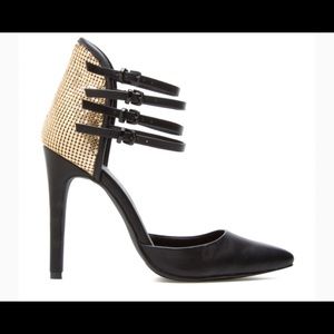 Paper Fox Tiki heels size 7